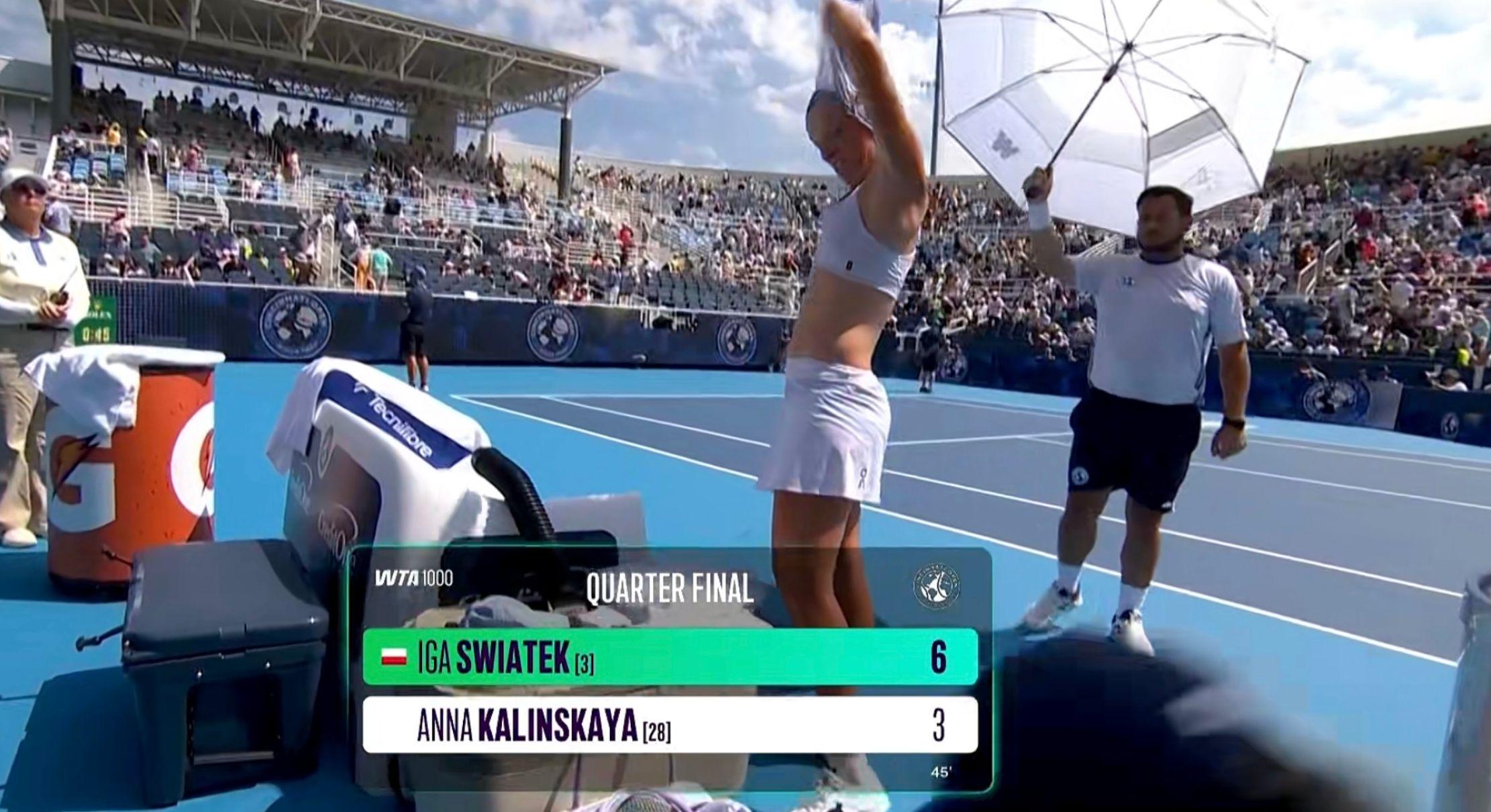 局间休息的, 她就第一时 局间休息的, 她就第一时