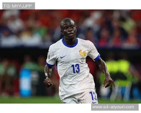 从足坛巨星到潮流风向标男足球球星经典发型全解析